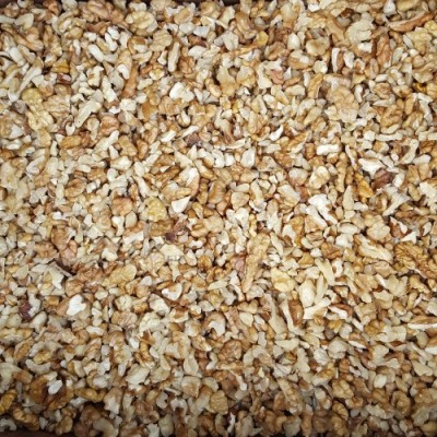 Granos pequeños de nuez